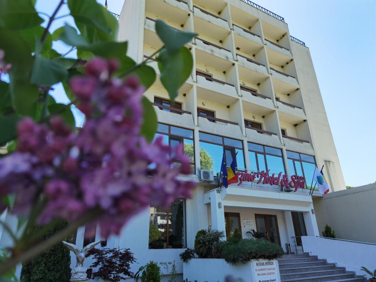 Hotel Spa Cazino Monteoru Sărata-Monteoru エクステリア 写真