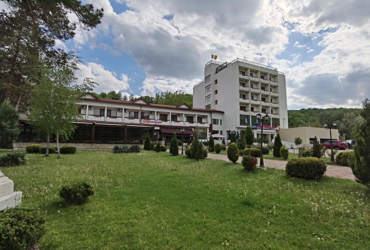Hotel Spa Cazino Monteoru Sărata-Monteoru エクステリア 写真