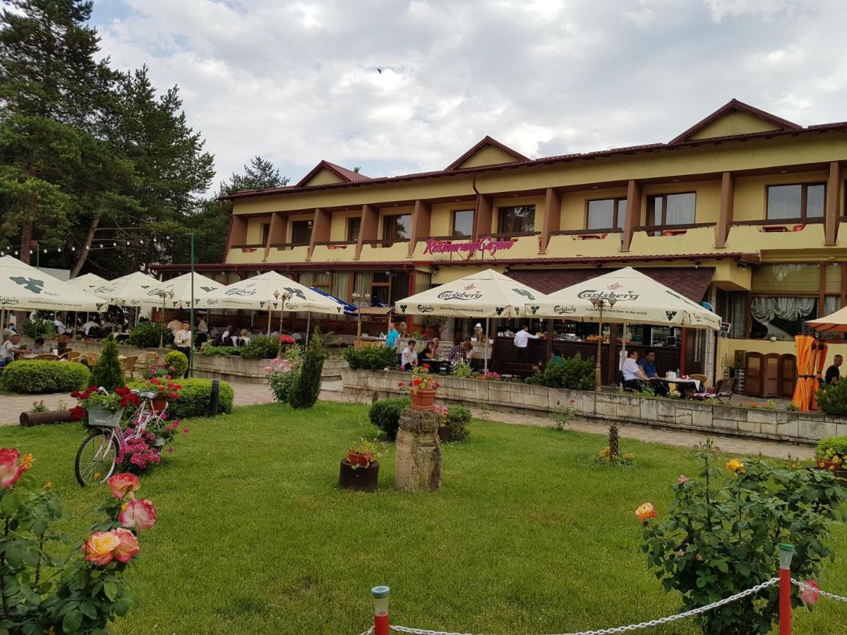 Hotel Spa Cazino Monteoru Sărata-Monteoru エクステリア 写真
