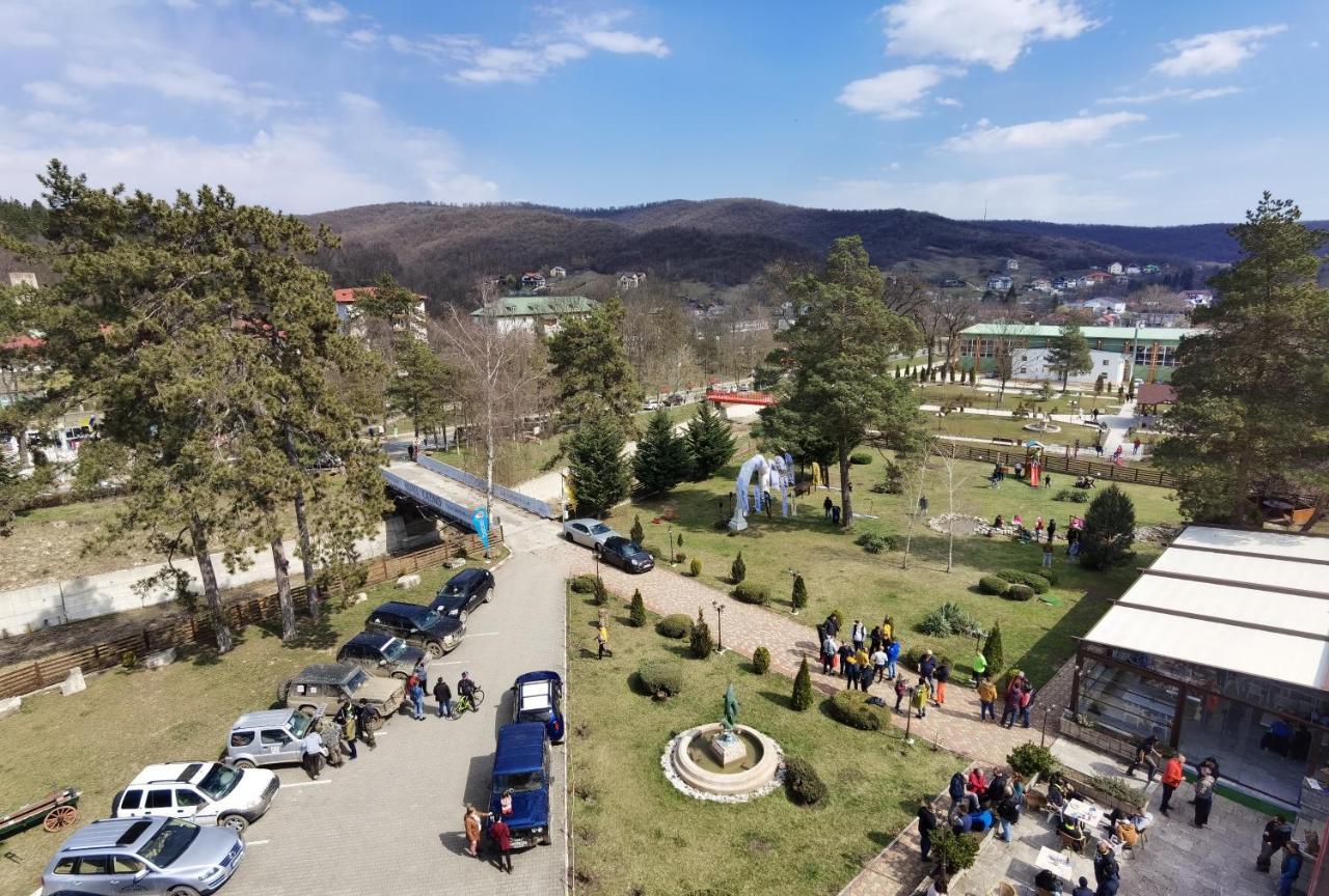Hotel Spa Cazino Monteoru Sărata-Monteoru エクステリア 写真