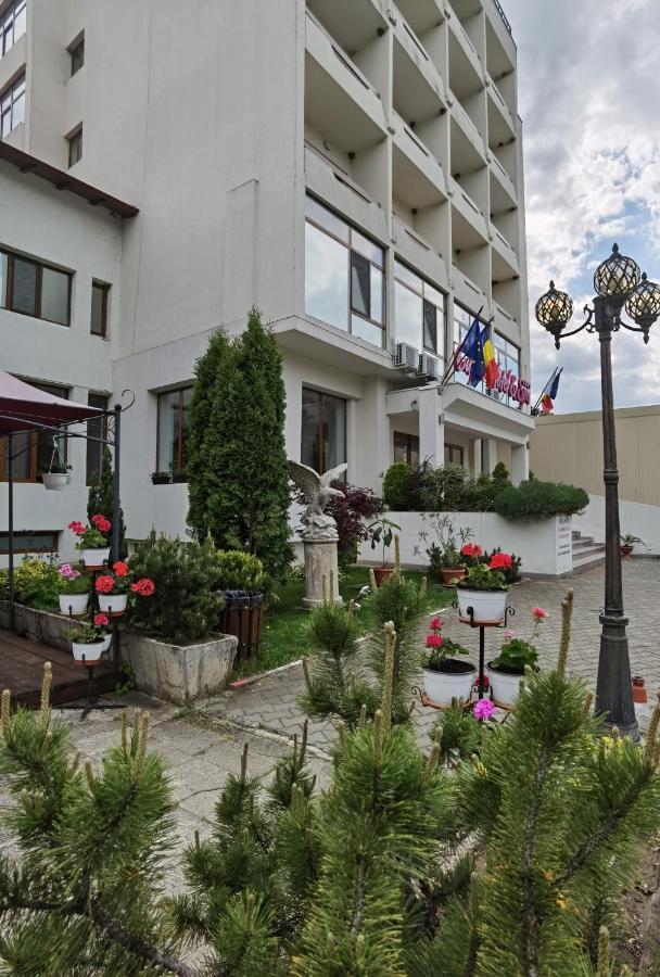Hotel Spa Cazino Monteoru Sărata-Monteoru エクステリア 写真
