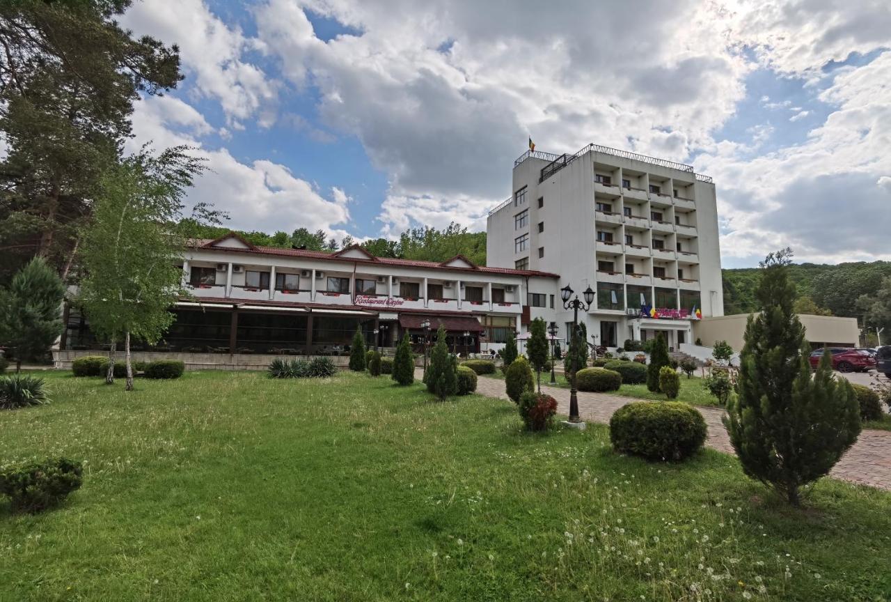 Hotel Spa Cazino Monteoru Sărata-Monteoru エクステリア 写真
