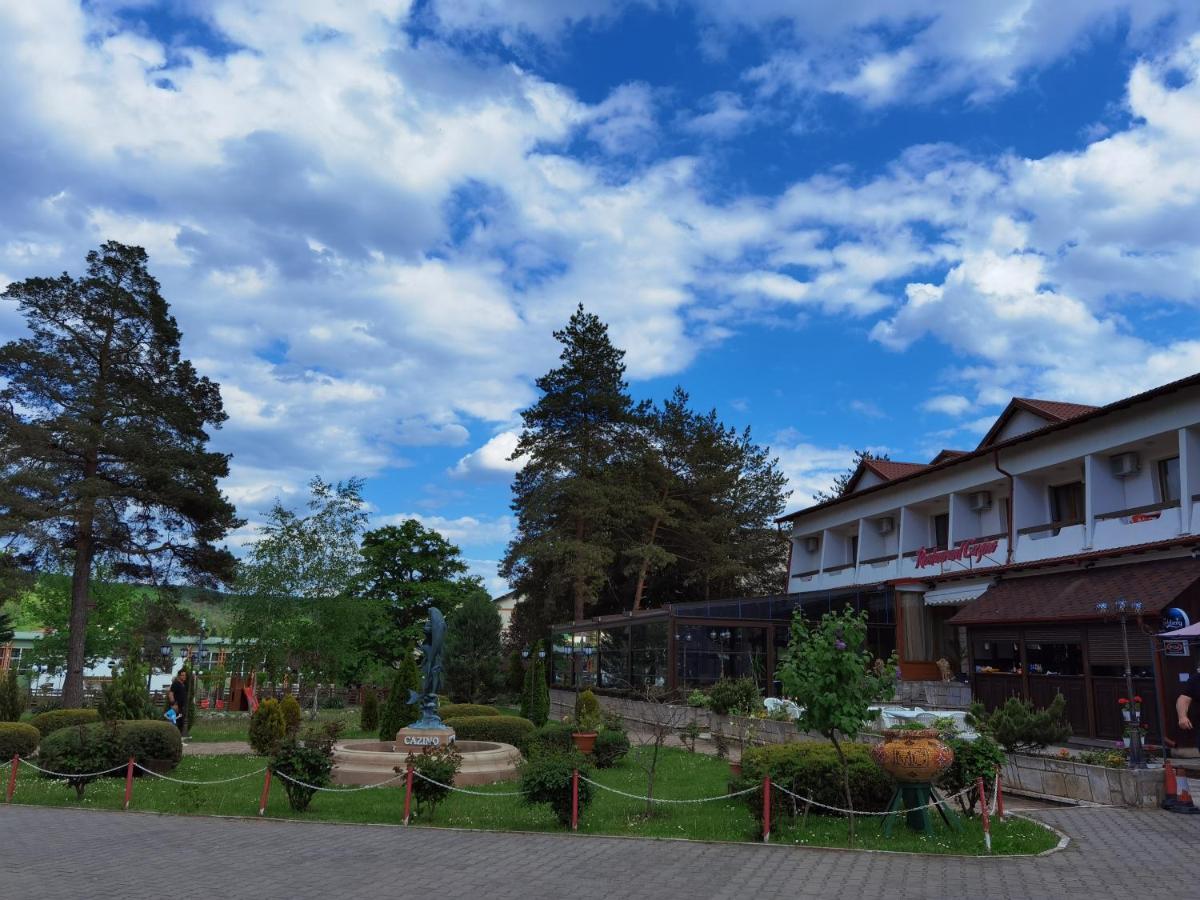 Hotel Spa Cazino Monteoru Sărata-Monteoru エクステリア 写真