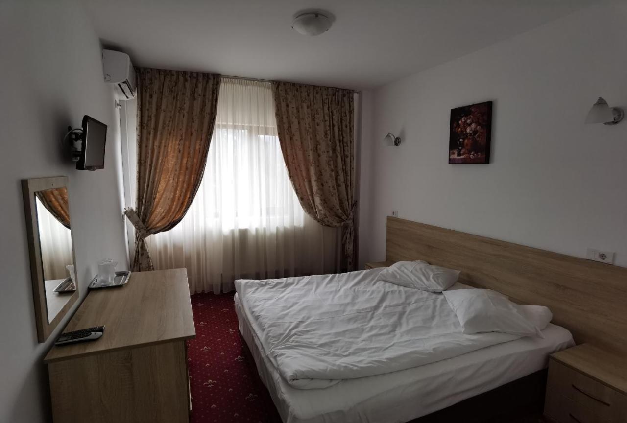 Hotel Spa Cazino Monteoru Sărata-Monteoru エクステリア 写真